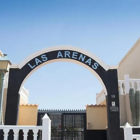 Lightbooking B5 Arenas Апартаменты