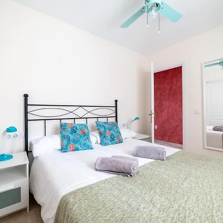 Apartment Lightbooking B5 Arenas